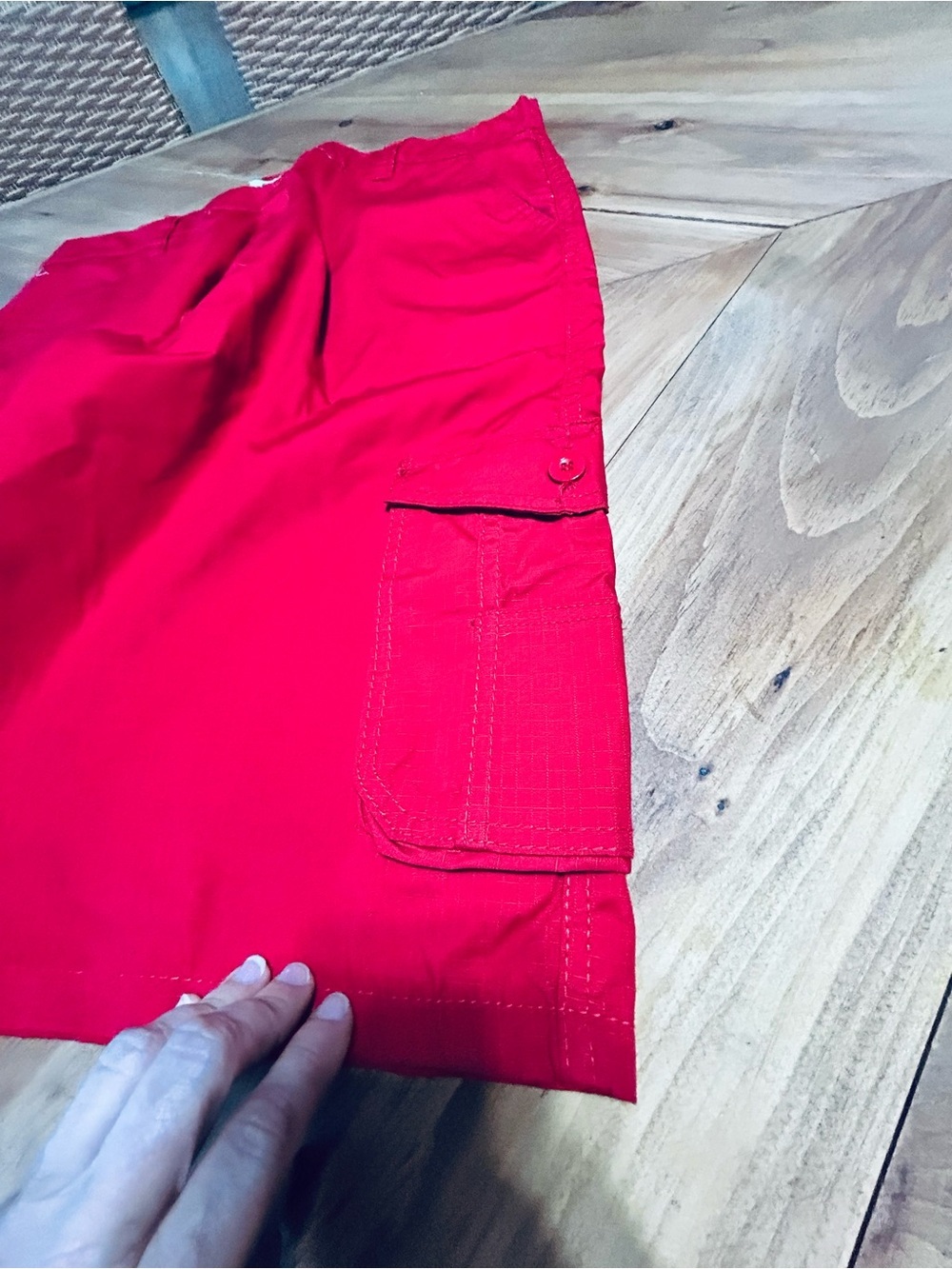 Men’s Chams Bright Red Casual Shorts - Picture 3 of 9